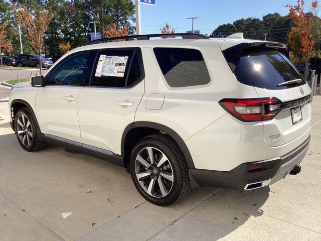 new 2025 Honda Pilot car, priced at $53,170