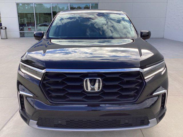 new 2025 Honda Pilot car, priced at $48,175