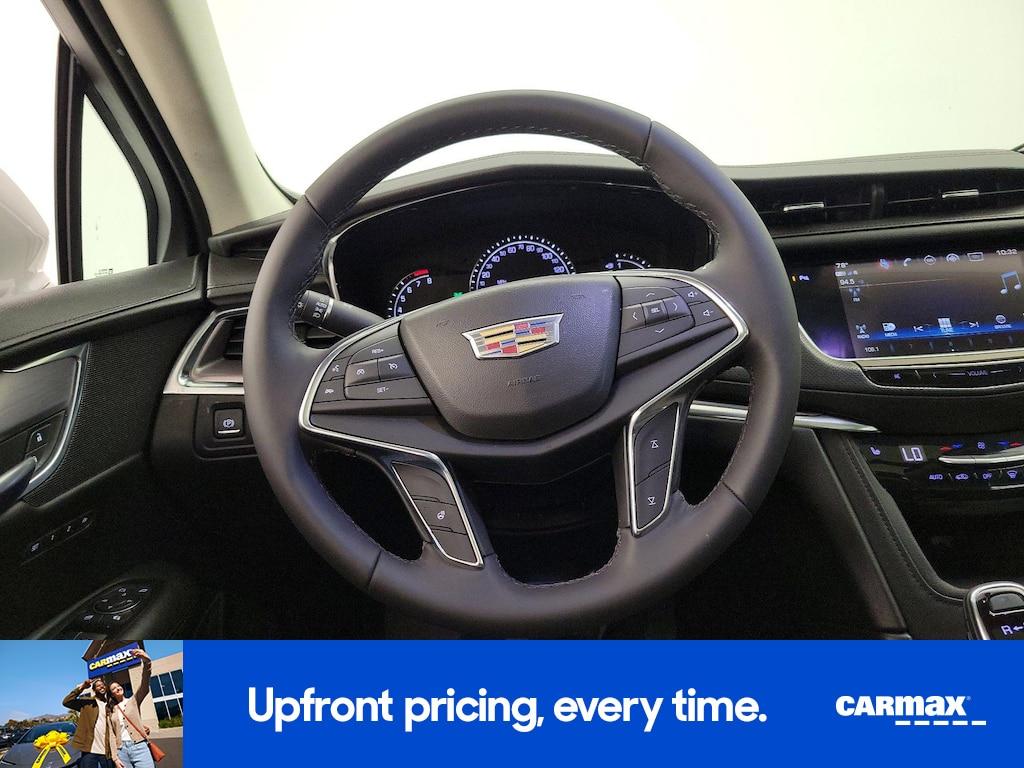 used 2018 Cadillac XT5 car, priced at $18,998