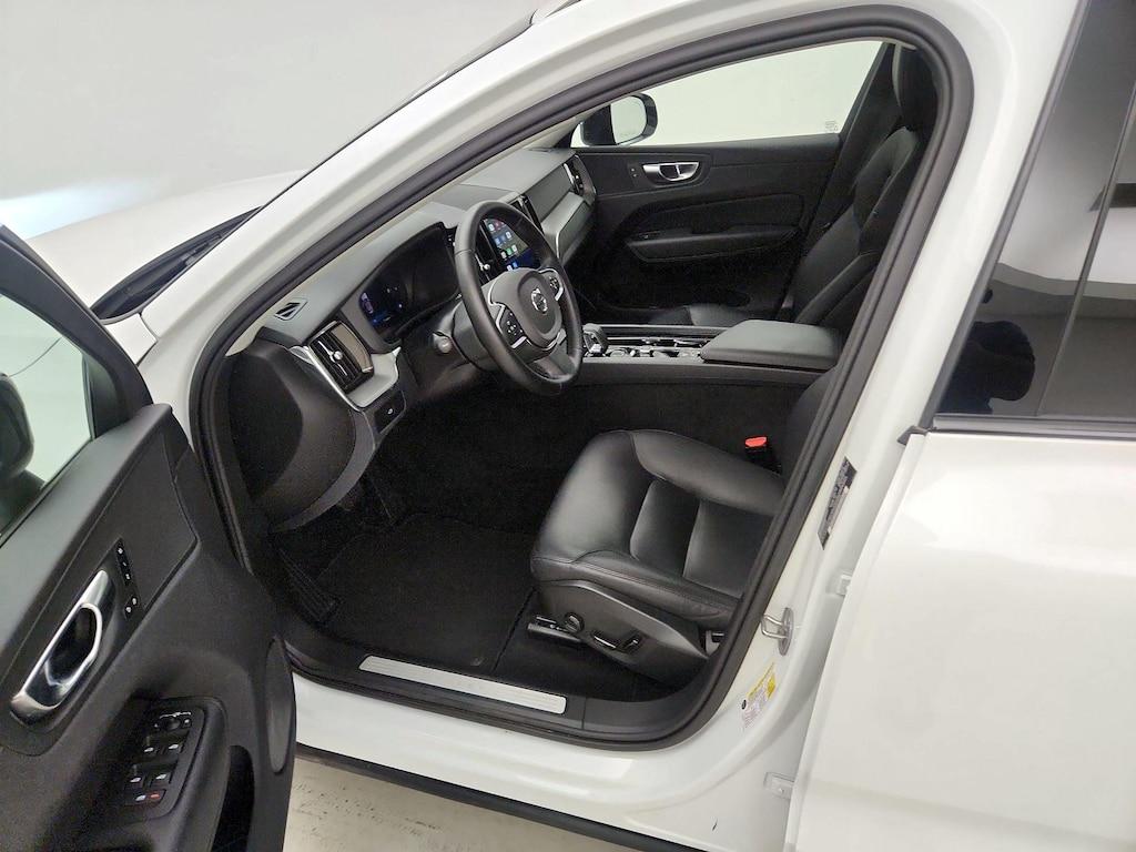 used 2025 Volvo XC60 car, priced at $32,998