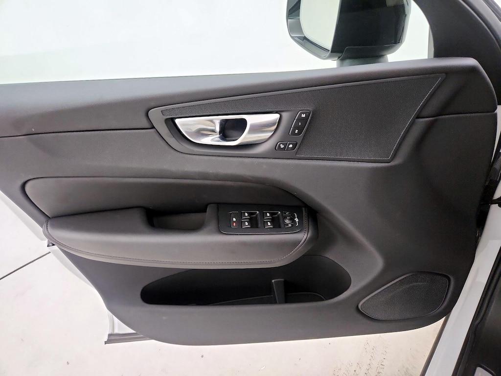 used 2025 Volvo XC60 car, priced at $32,998