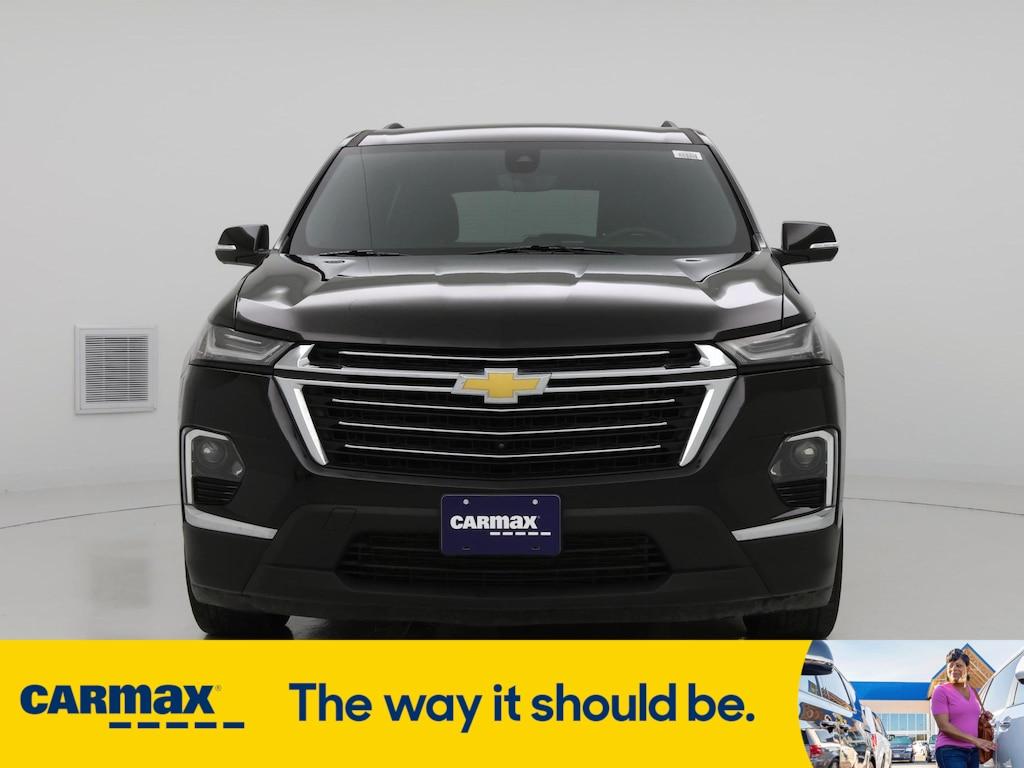 used 2023 Chevrolet Traverse car, priced at $33,998