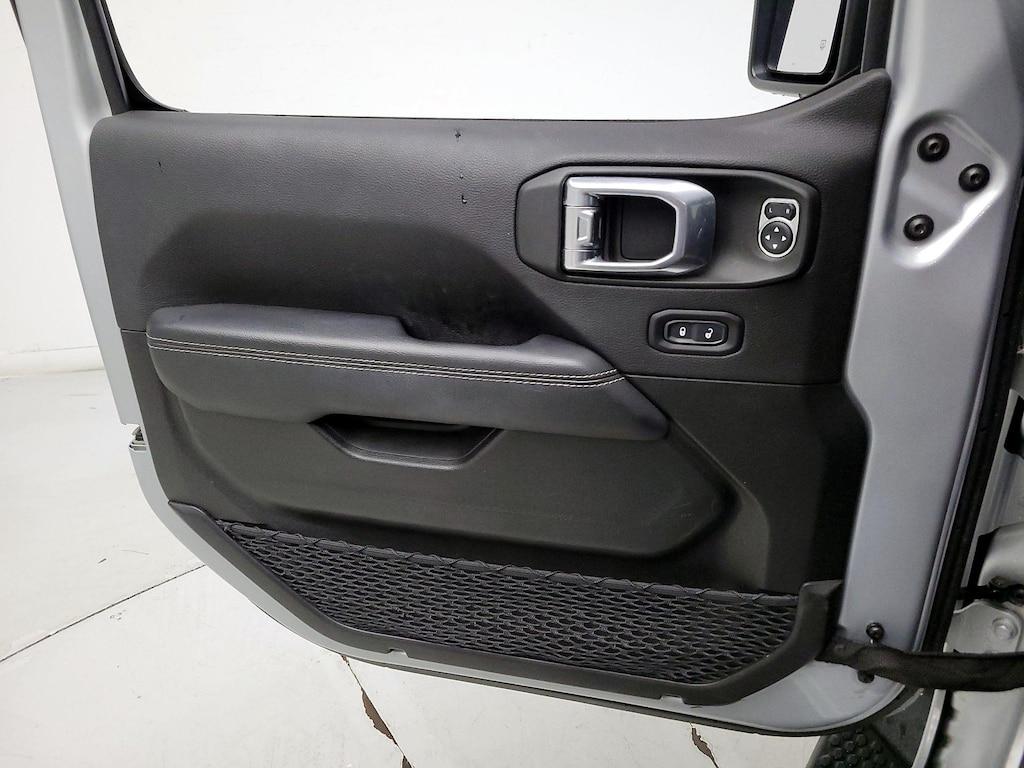 used 2022 Jeep Wrangler car, priced at $33,998