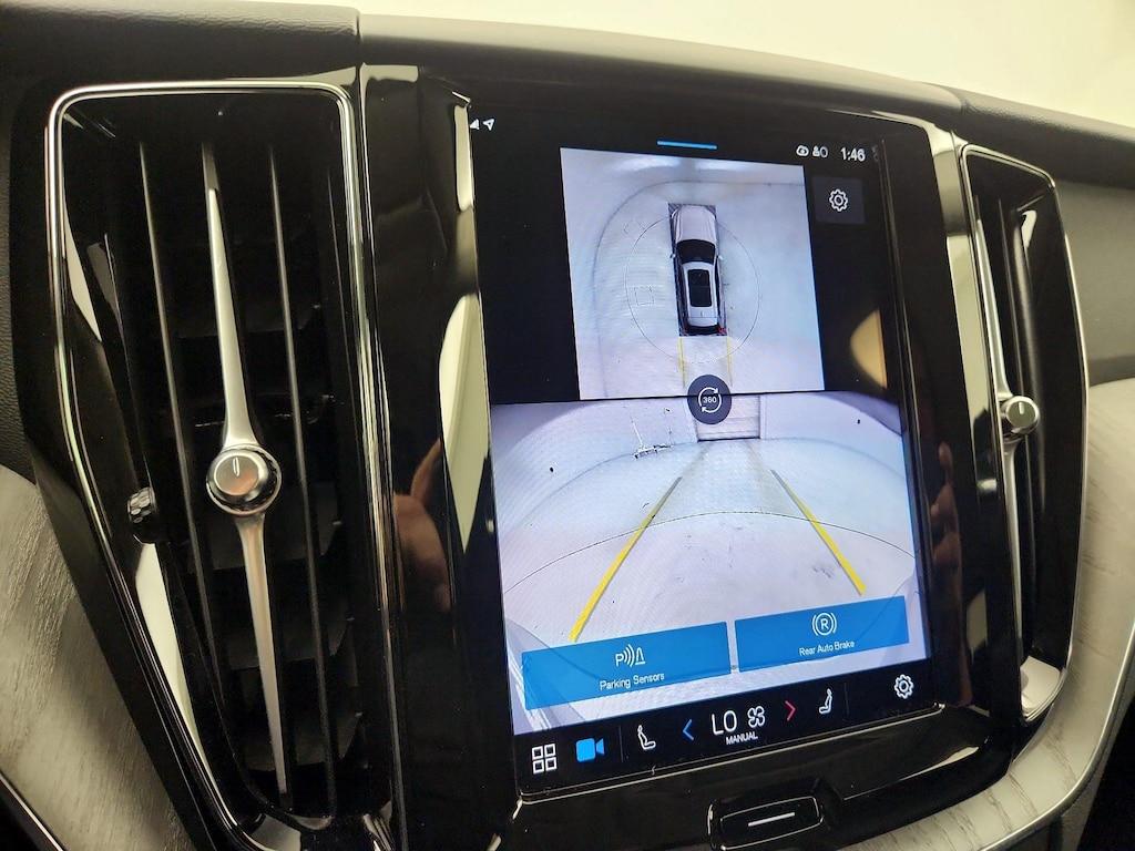 used 2025 Volvo XC60 car, priced at $33,998