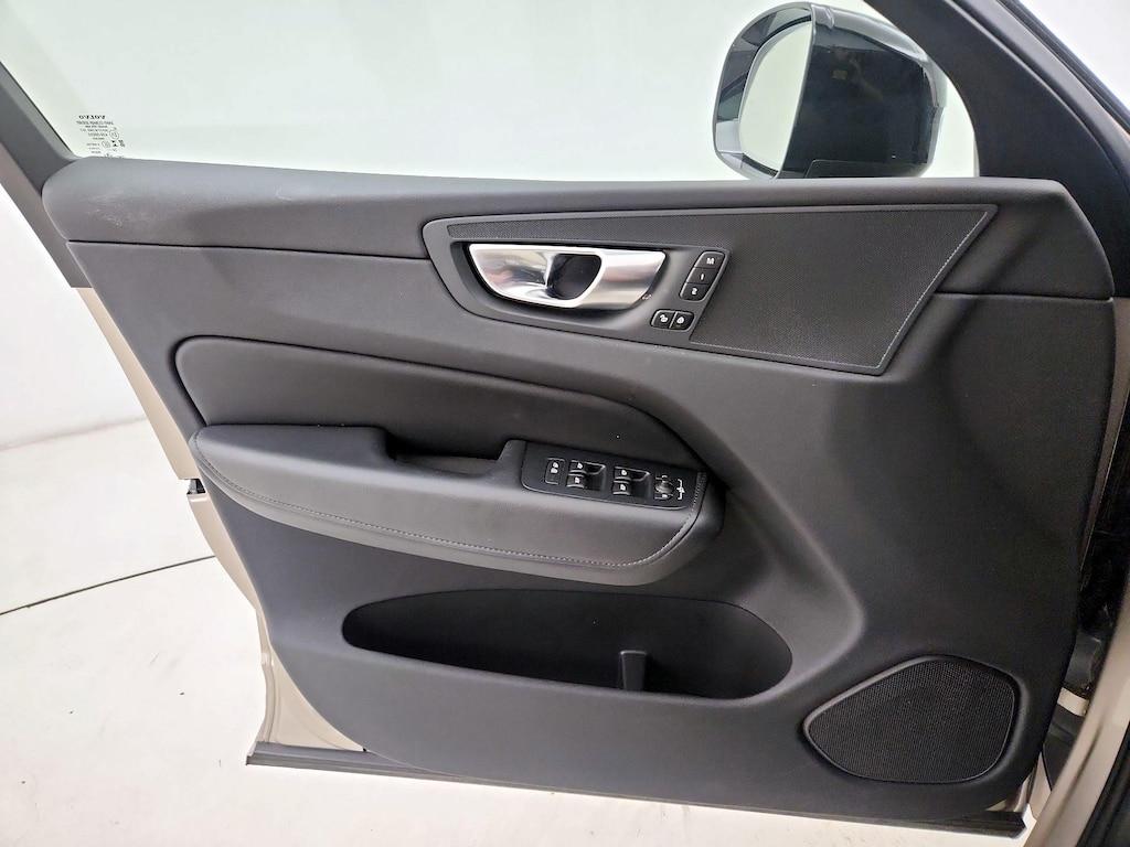 used 2025 Volvo XC60 car, priced at $33,998