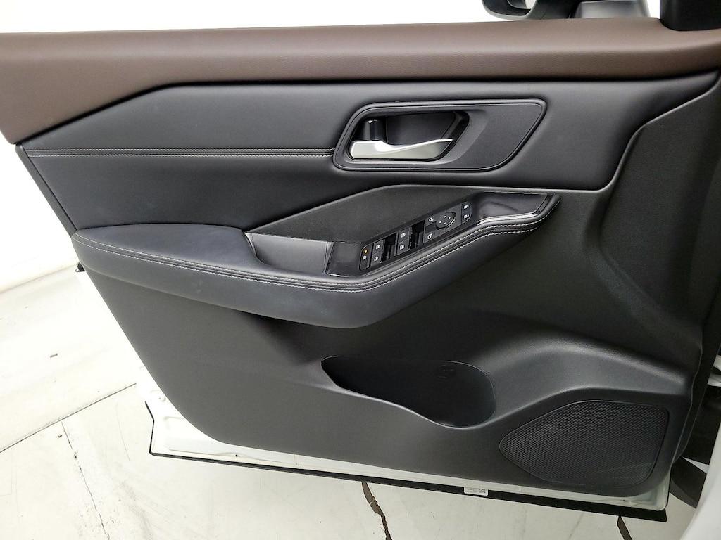 used 2023 Nissan Rogue car, priced at $25,998