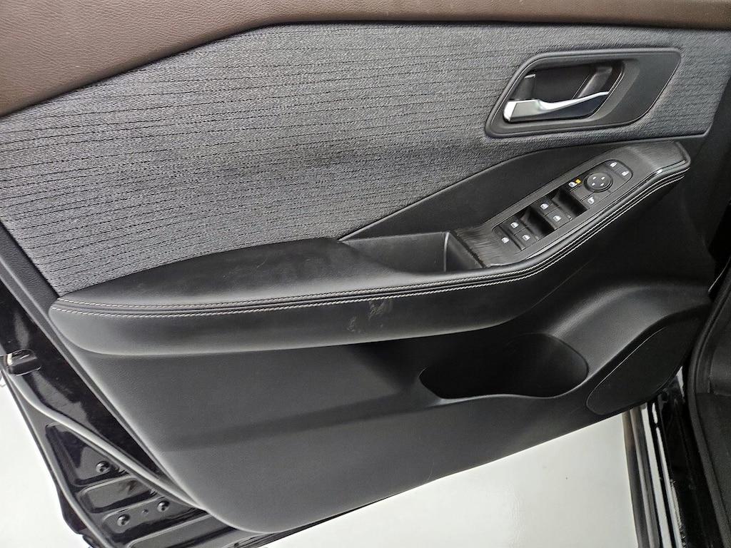 used 2023 Nissan Rogue car, priced at $21,998