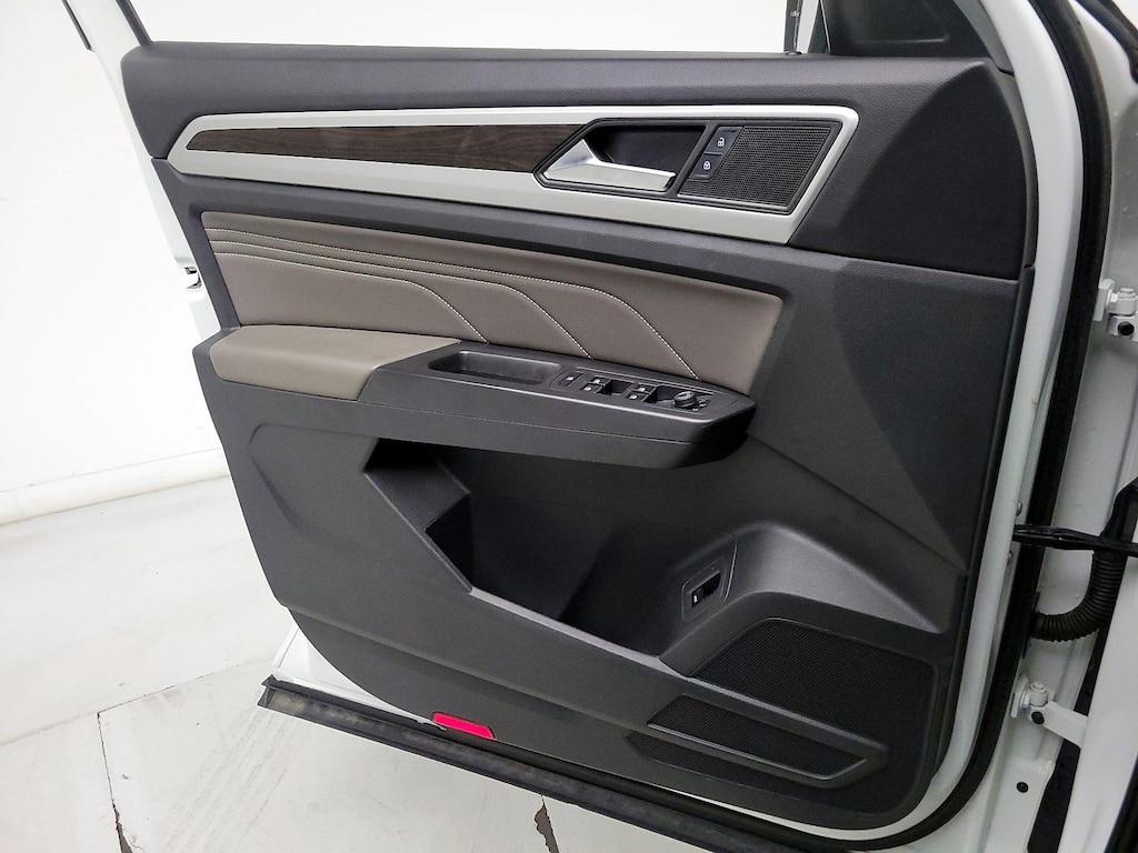 used 2023 Volkswagen Atlas car, priced at $31,998