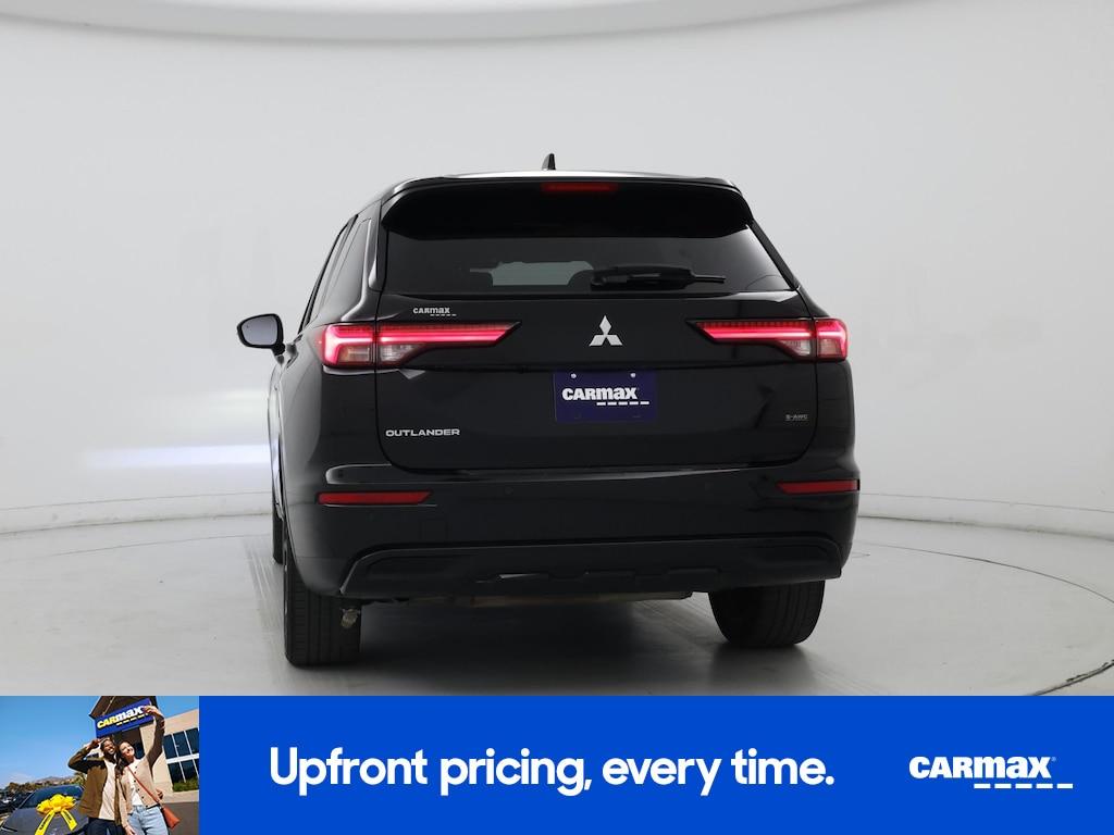 used 2022 Mitsubishi Outlander car, priced at $24,998