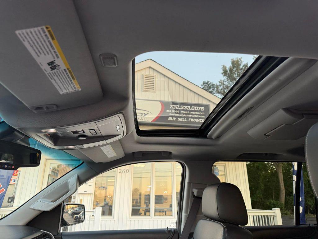 used 2015 GMC Yukon car, priced at $20,995