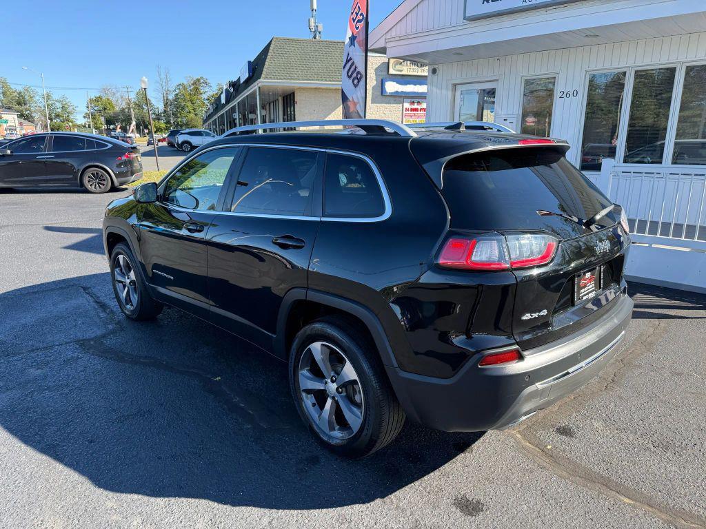 used 2019 Jeep Cherokee car, priced at $18,495