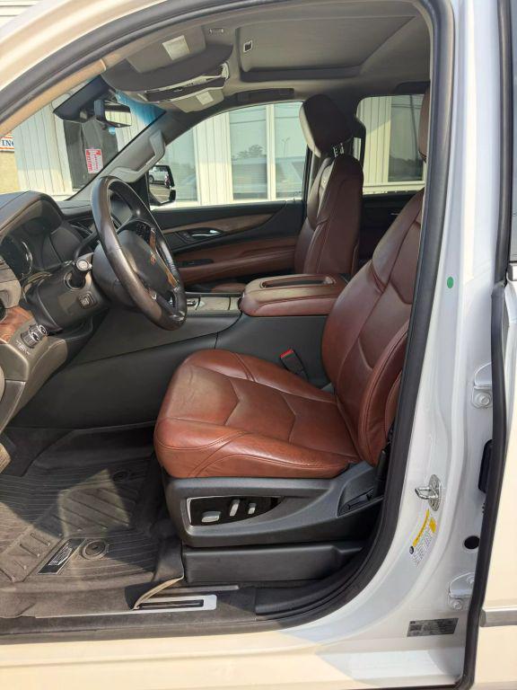 used 2019 Cadillac Escalade car, priced at $29,995