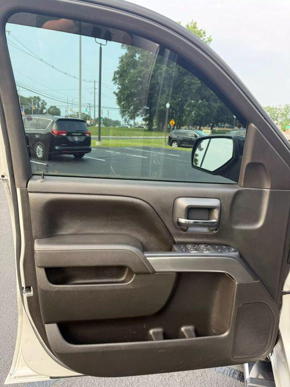 used 2015 Chevrolet Silverado 1500 car, priced at $19,995