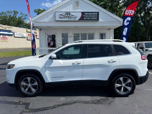 used 2019 Jeep Cherokee car, priced at $17,495