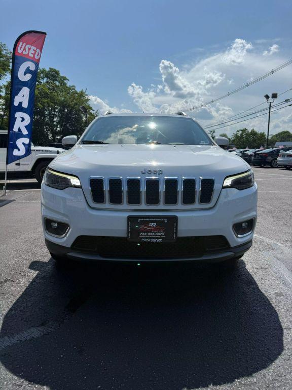 used 2019 Jeep Cherokee car, priced at $17,495