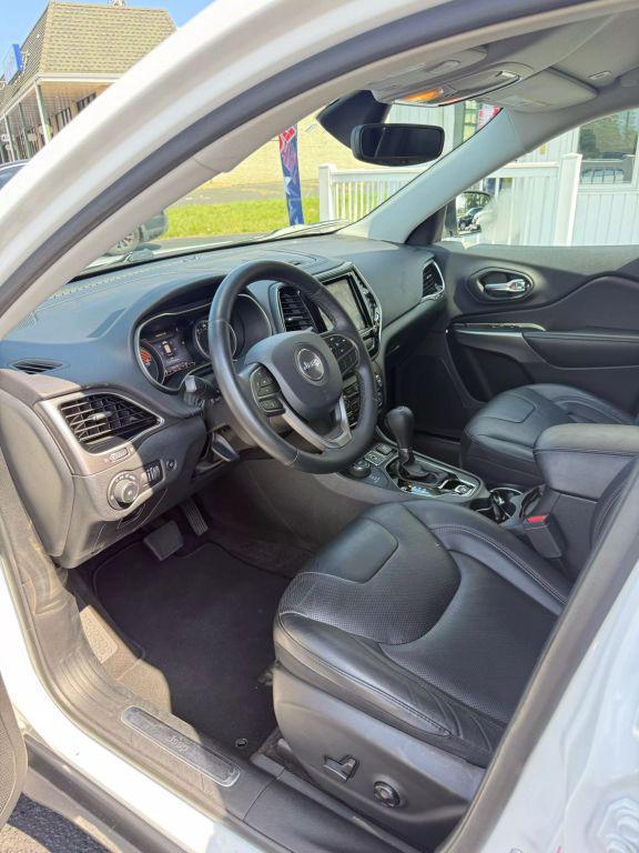 used 2019 Jeep Cherokee car, priced at $17,495