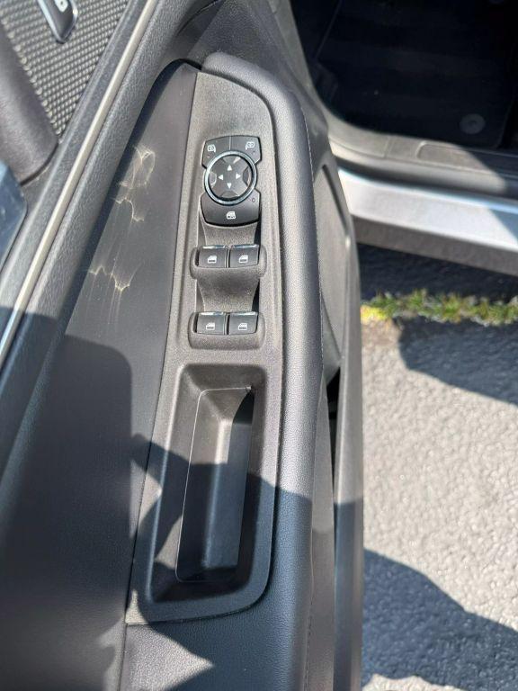 used 2022 Ford Edge car, priced at $20,495