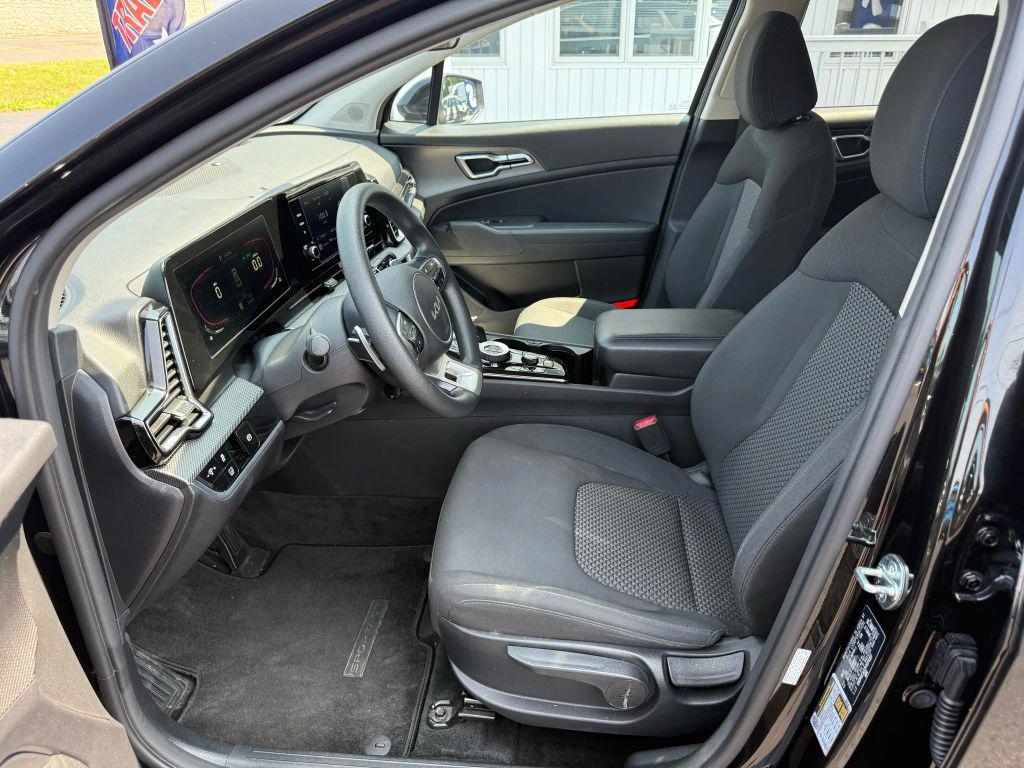 used 2023 Kia Sportage Hybrid car, priced at $25,995