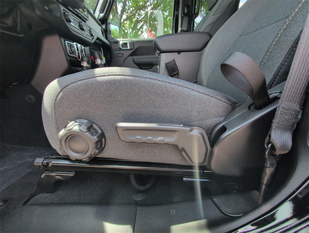 new 2025 Jeep Wrangler 4xe car, priced at $50,161