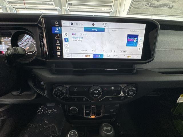 new 2025 Jeep Wrangler car, priced at $41,234