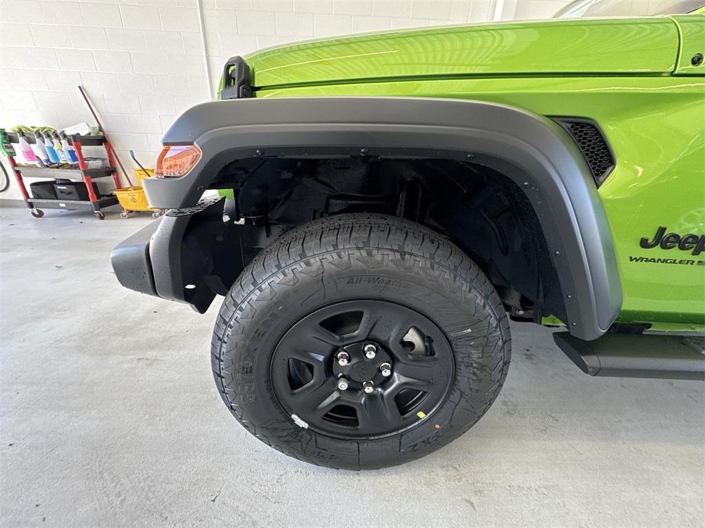 new 2025 Jeep Wrangler car, priced at $38,900