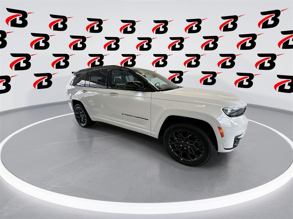 new 2025 Jeep Grand Cherokee L car, priced at $62,810