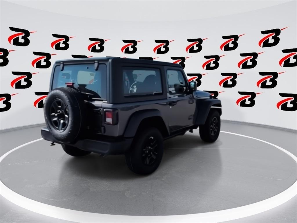 new 2025 Jeep Wrangler car, priced at $31,374