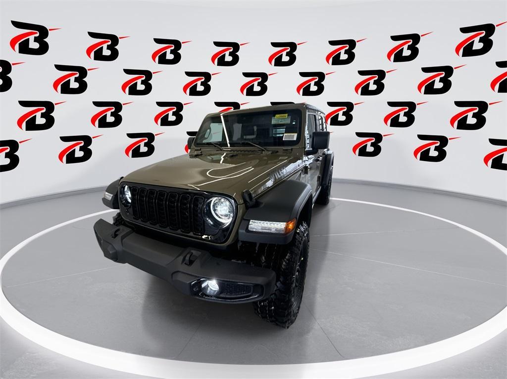 new 2025 Jeep Wrangler car, priced at $48,570