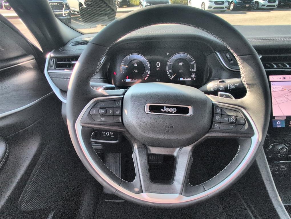 new 2025 Jeep Grand Cherokee car, priced at $49,149
