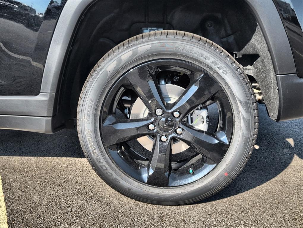 new 2025 Jeep Grand Cherokee car, priced at $49,149