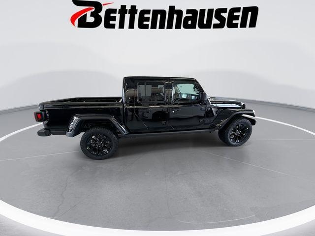 new 2025 Jeep Gladiator car, priced at $42,852