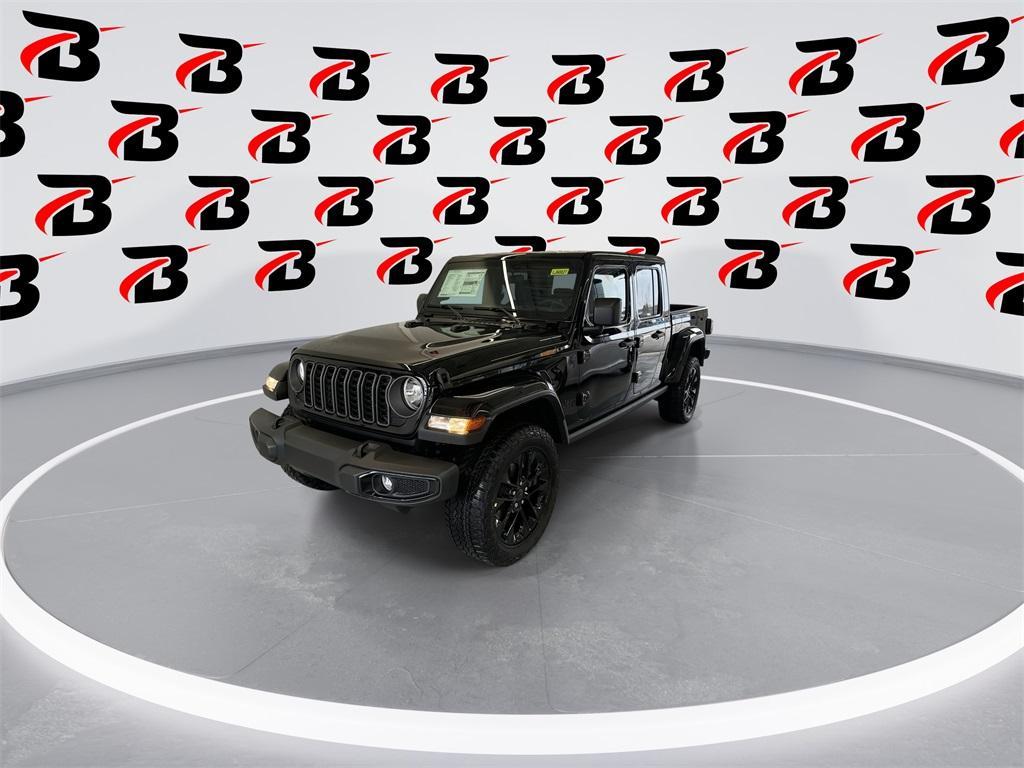 new 2025 Jeep Gladiator car, priced at $41,900