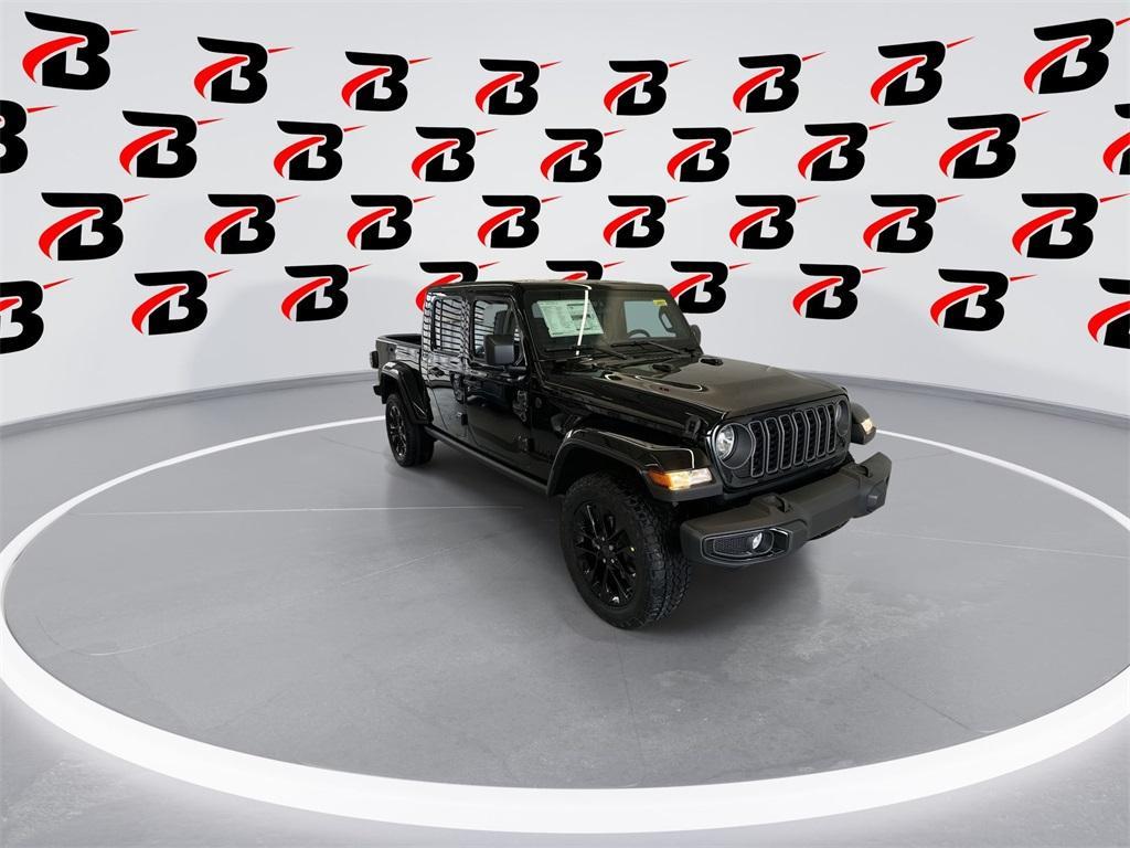 new 2025 Jeep Gladiator car, priced at $41,900