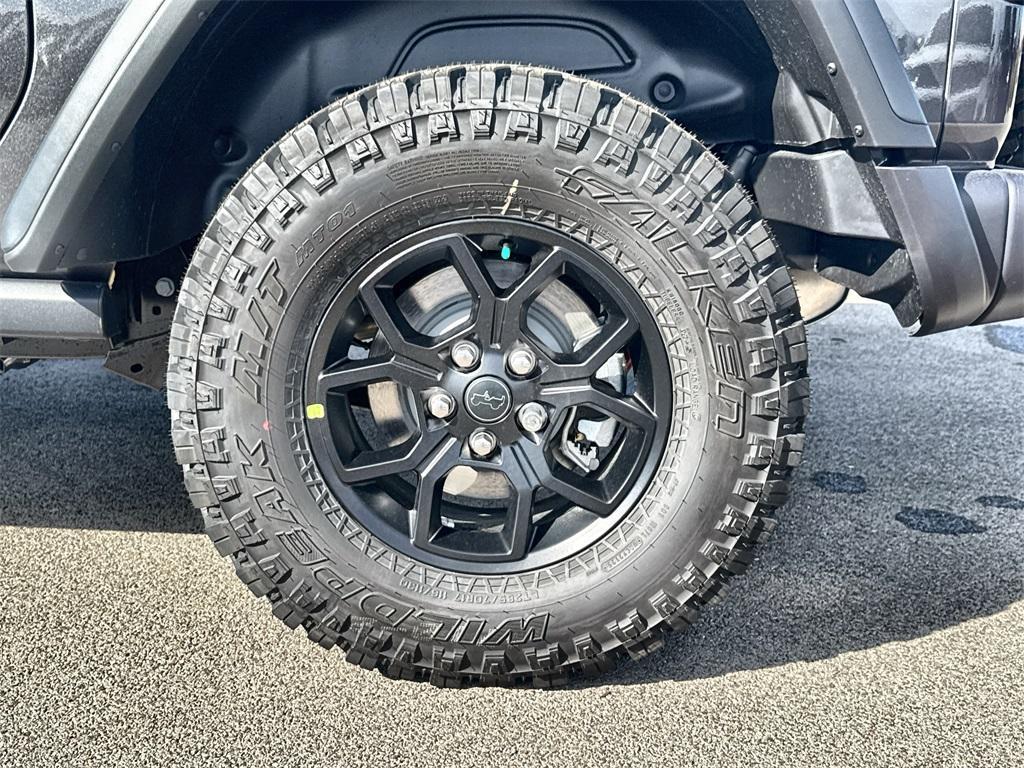 new 2026 Jeep Wrangler car, priced at $47,038