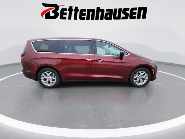 used 2017 Chrysler Pacifica car, priced at $15,900