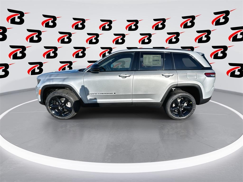 new 2025 Jeep Grand Cherokee car, priced at $41,675