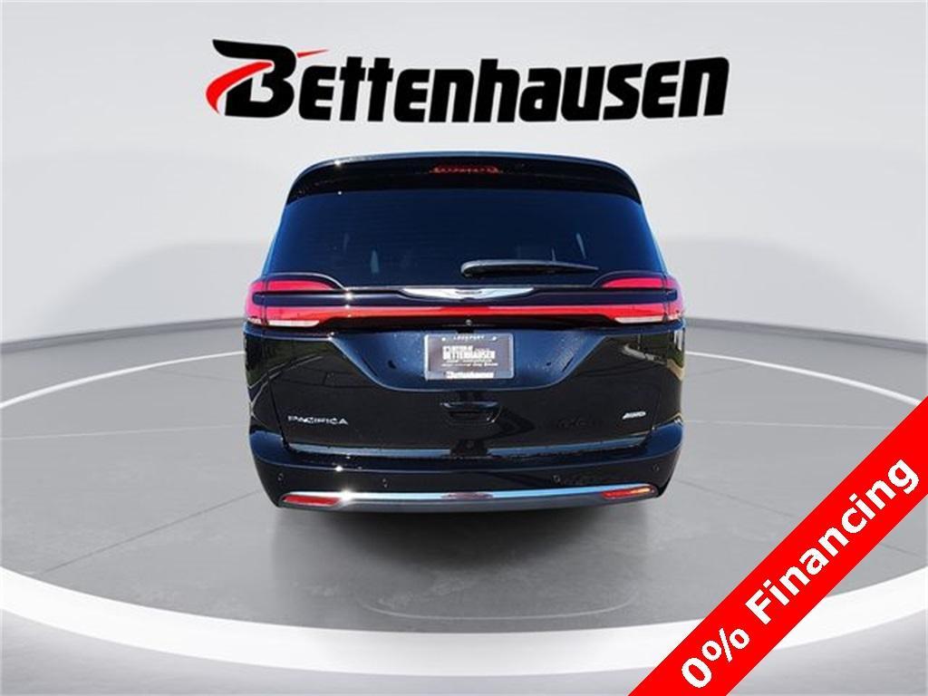 new 2025 Chrysler Pacifica car, priced at $44,907