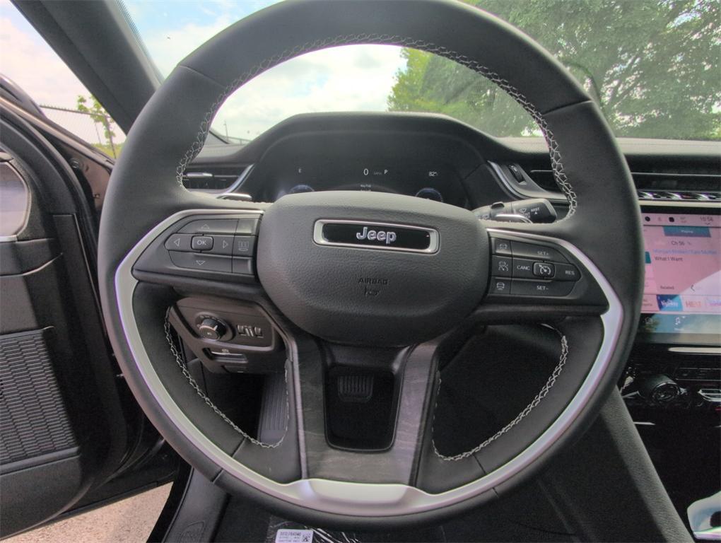 new 2025 Jeep Grand Cherokee L car, priced at $40,340