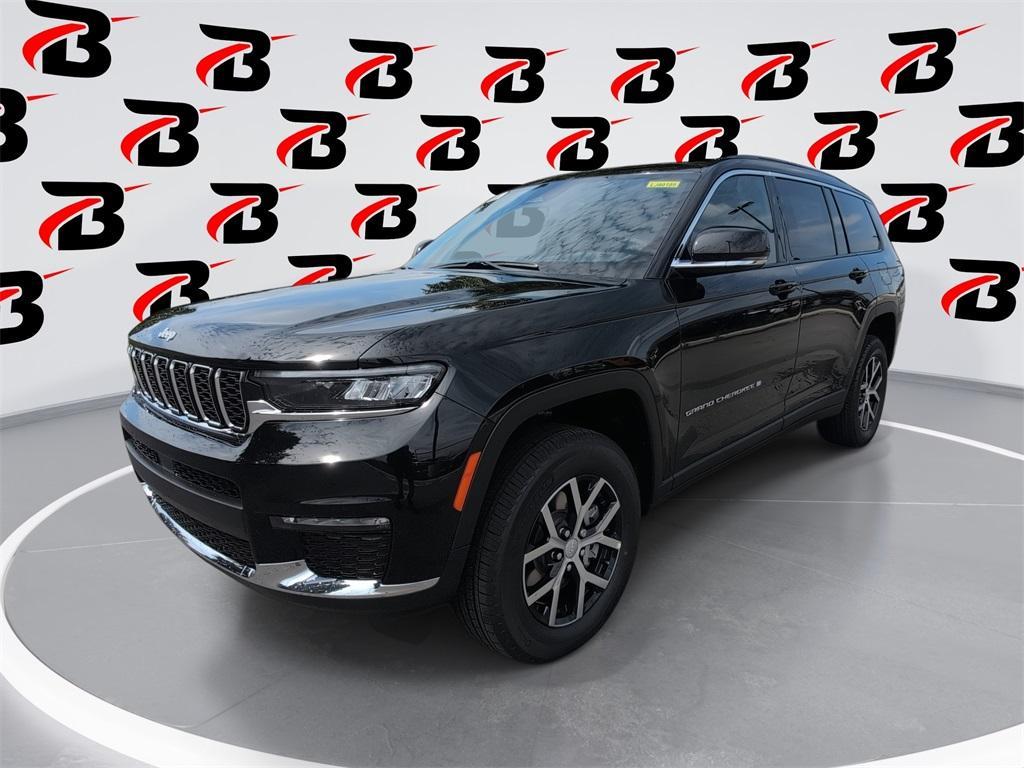 new 2025 Jeep Grand Cherokee L car, priced at $40,340