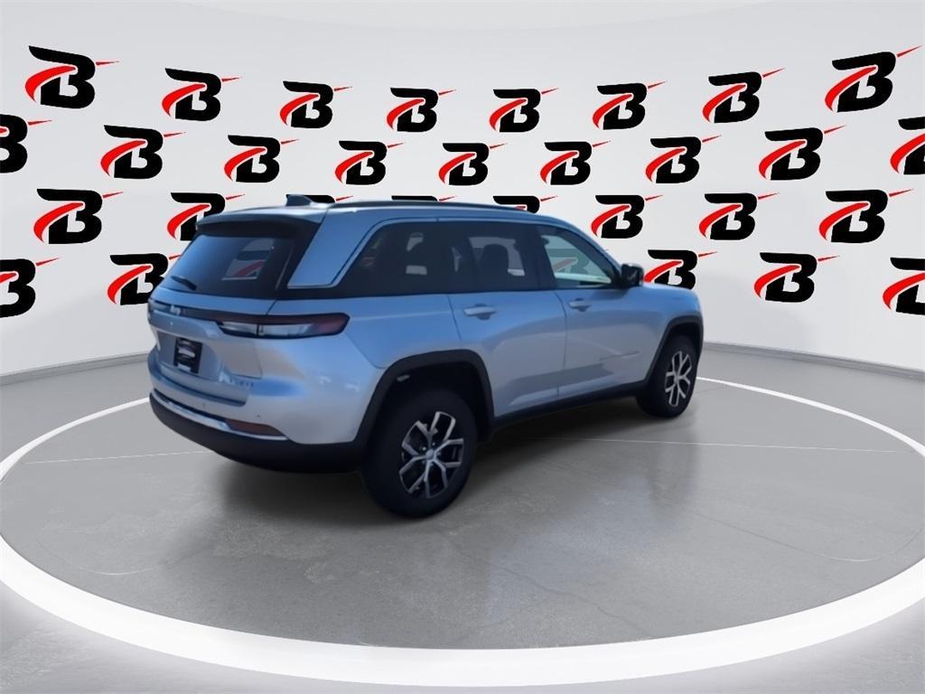 new 2025 Jeep Grand Cherokee car, priced at $43,733