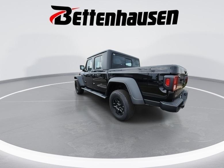 new 2024 Jeep Gladiator car, priced at $37,220