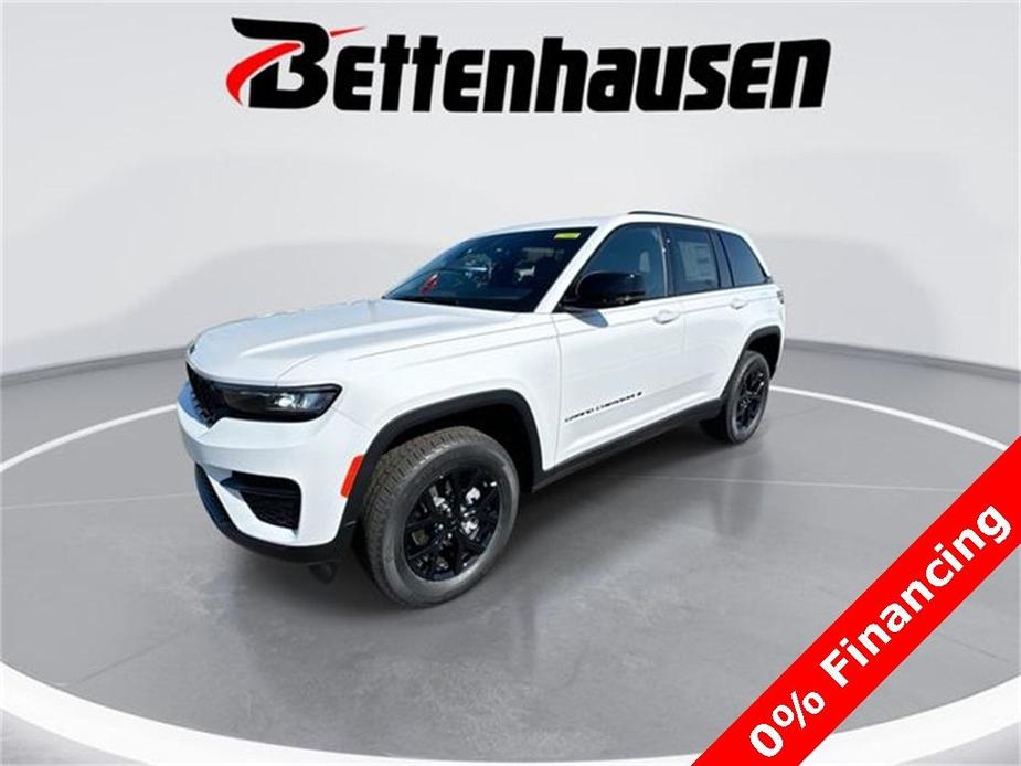 new 2024 Jeep Grand Cherokee car, priced at $38,001