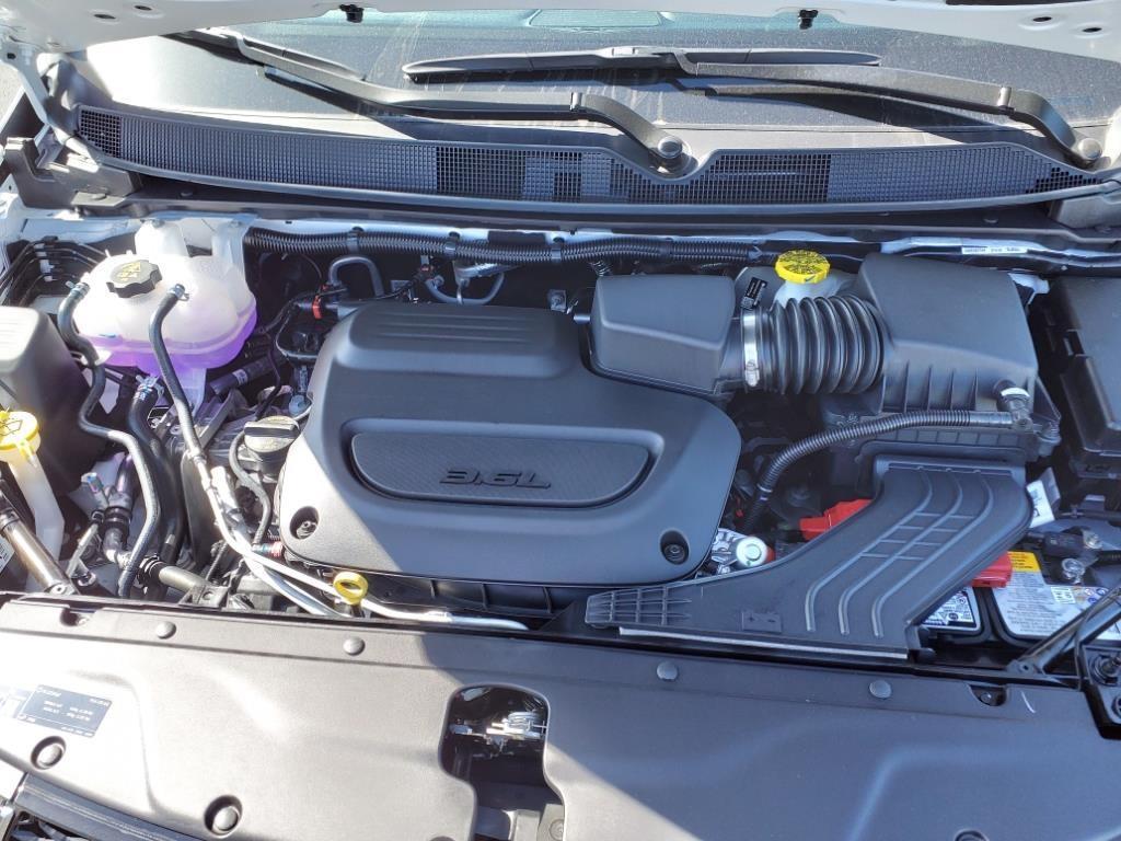 new 2025 Chrysler Pacifica car, priced at $46,059