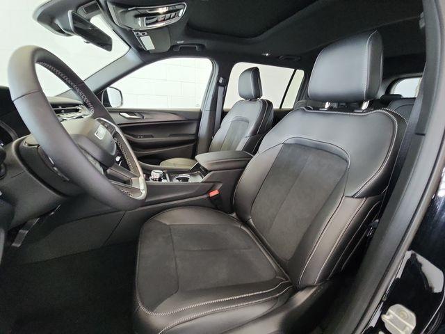 new 2025 Jeep Grand Cherokee L car, priced at $41,730