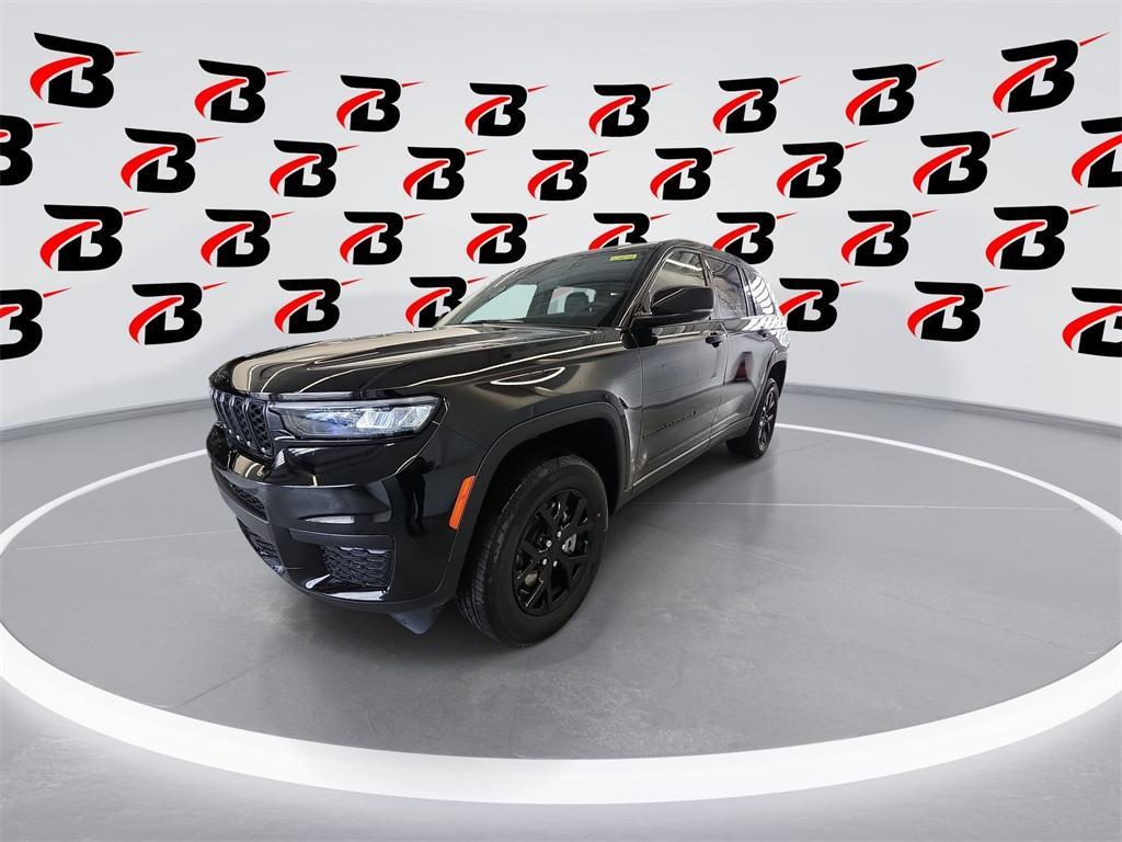new 2025 Jeep Grand Cherokee L car, priced at $42,230