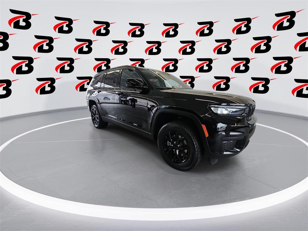 new 2025 Jeep Grand Cherokee L car, priced at $42,230