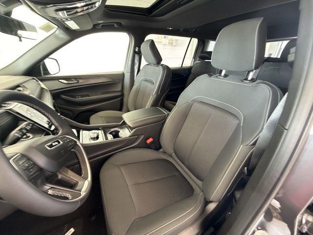new 2025 Jeep Grand Cherokee L car, priced at $38,675