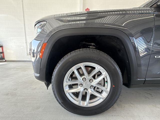 new 2025 Jeep Grand Cherokee L car, priced at $38,675
