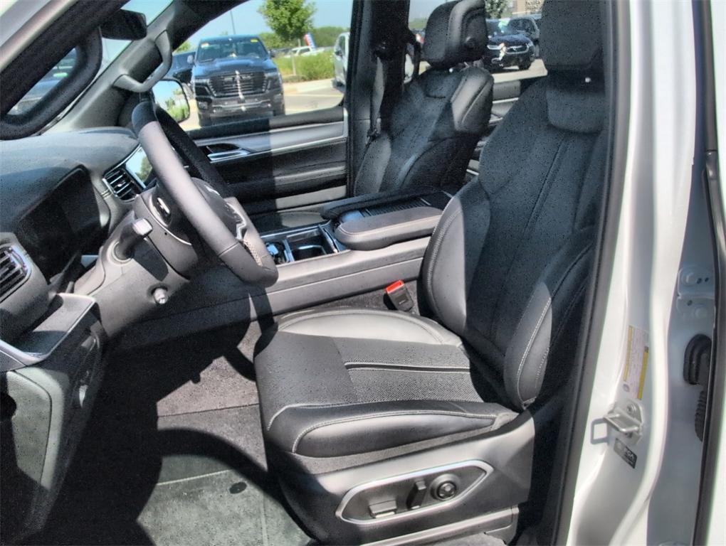 new 2025 Jeep Wagoneer car, priced at $64,850