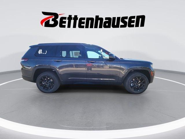 new 2024 Jeep Grand Cherokee L car, priced at $39,919